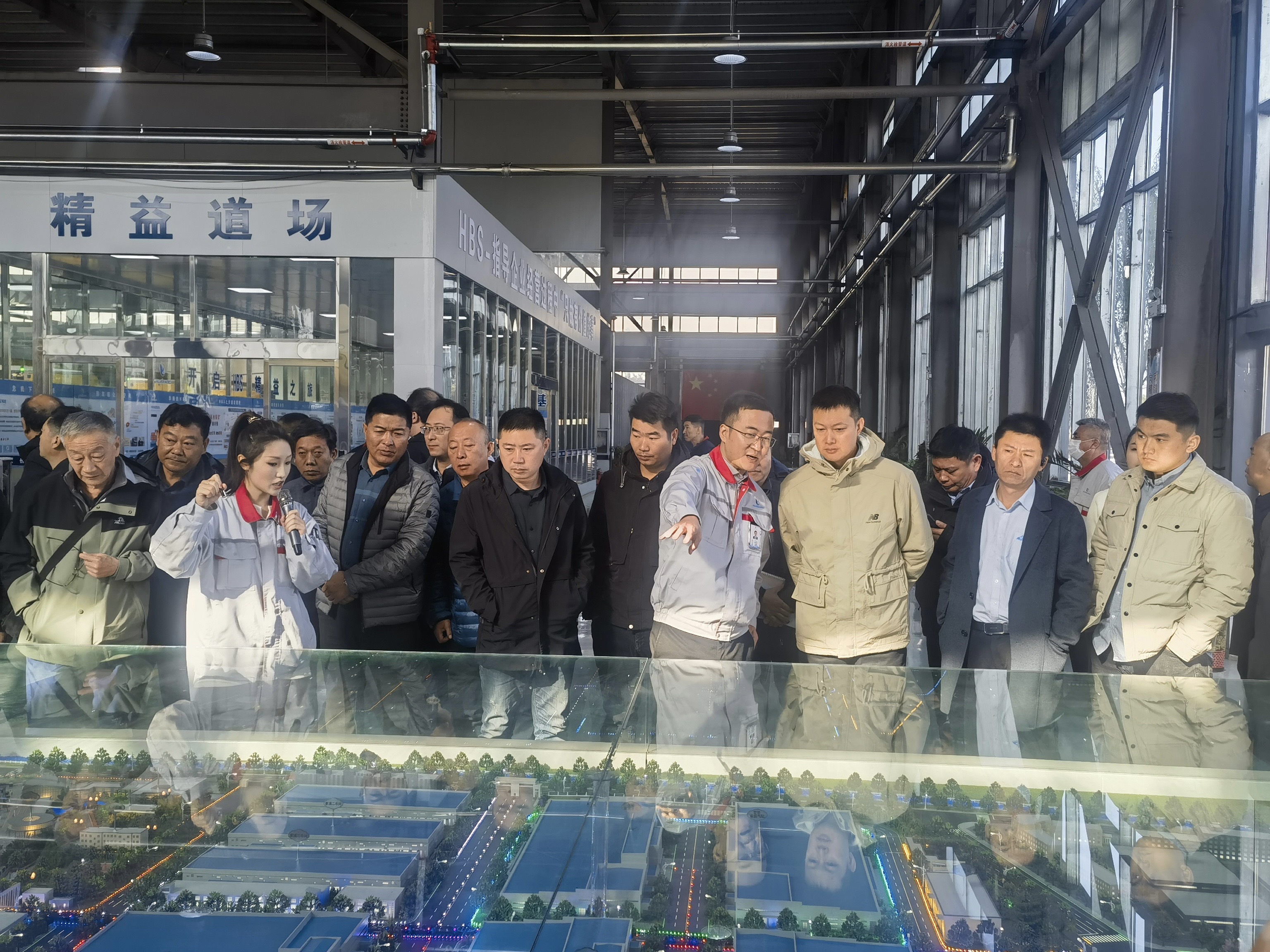 山東鑄造協(xié)會組織相關(guān)企業(yè)蒞臨我司參觀調(diào)研，共促行業(yè)繁榮發(fā)展